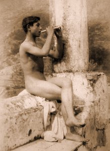 研究一个男孩吹笛子，c.1900（棕褐色照片） 作者 威廉·冯·格洛登男爵